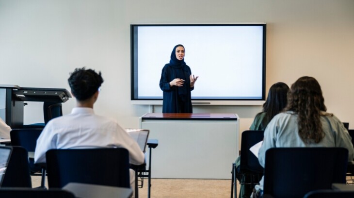 ۱۵ عطر محبوب مدرسان و معلمان