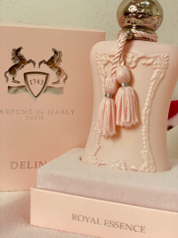 ردِ عطرِ دلینا