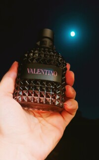 Valentino Uomo Born In Roma Intense