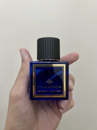 Thameen regent leather