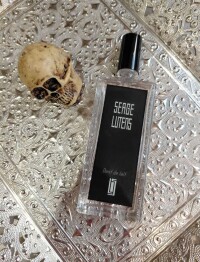 serge lutens dent de lait