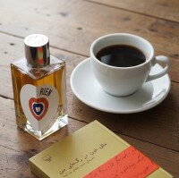 هیچ همه‌چیز است