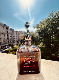  GIORGIO ARMANI - Stronger with You Absolutely