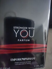 جورجیو آرمانی stronger with YOUنسخه پارفیوم