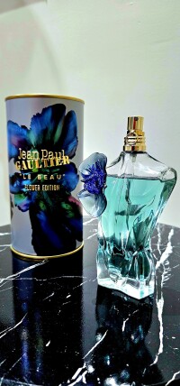 Le Beau Flower Edition JPG