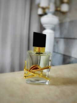 عطر ایوسن لورن لیبره