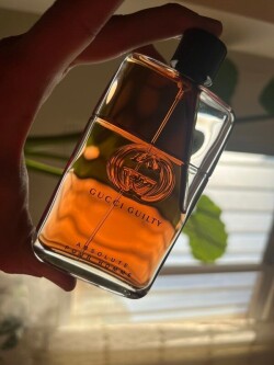 Gucci Guilty Absolute