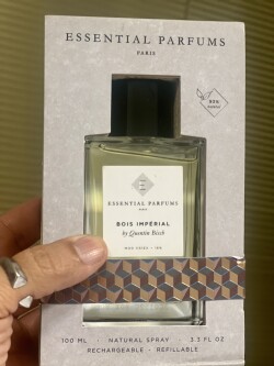 Essential Parfums - Bois Impérial