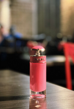 Prada 🍭 gloss