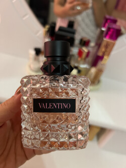 عطر دوست داشتنی من 💞