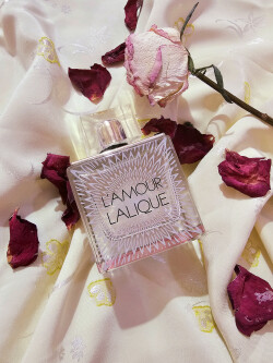 لامور، عطر مخصوص فرشتگان