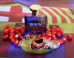 آبی - اناری ها 