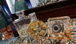چهار عطر محبوبم برای چهار فصل خانمها در چهار دهه جوانی..