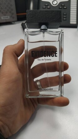 EVIDENCE کاری خنک و لطیف از برند YVES ROCHER