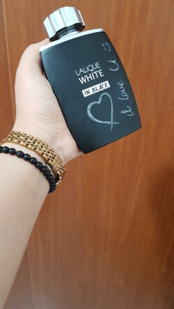 لالیک وایت این بلک