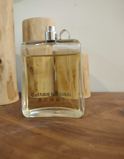 CoSTUME NATIONAL #  HOMME