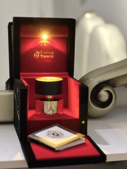 الهه ی جادو