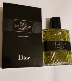 Eau Sauvage Parfum Dior.... کمی لذت ببریم! 