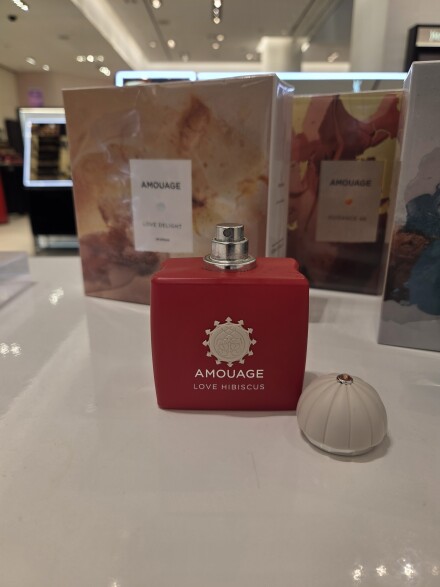 Love Hibiscus amouage