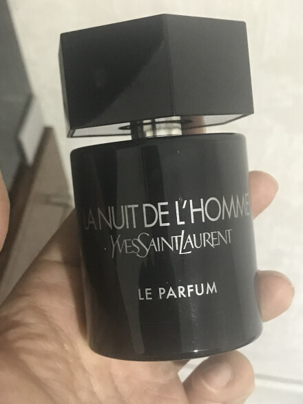 La Nuit De L’Homme Le Parfum