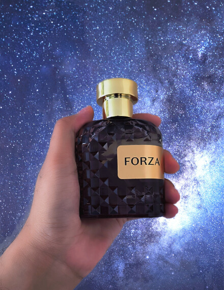 از میان ستارگان