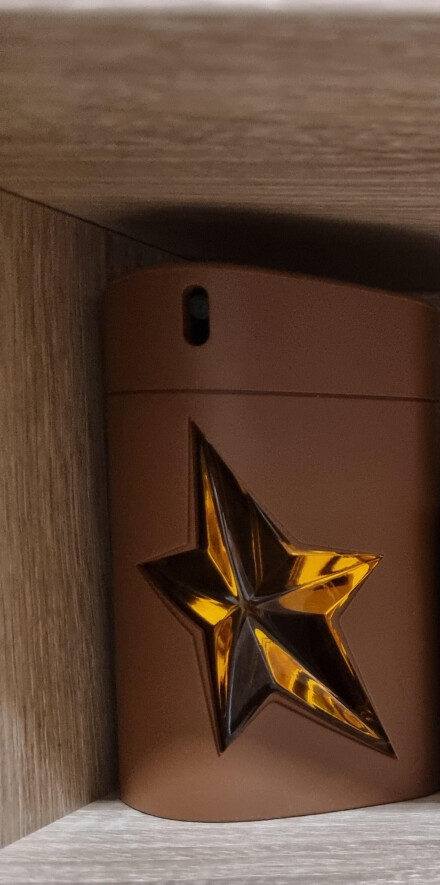 ستاره طلایی....