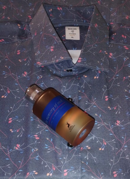 عطر و لباس (حافظه‌ی عود)