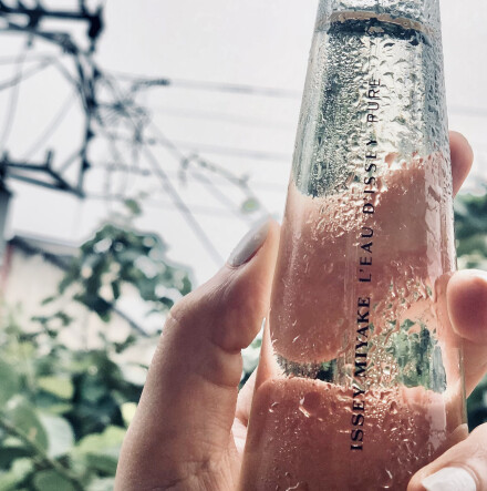 باغچه ی باران خورده…