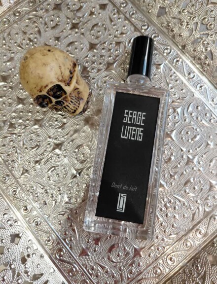 serge lutens dent de lait