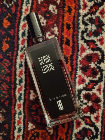 Serge Lutens # Ecrin de fumee