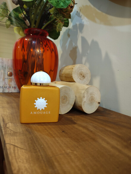 AMOUAGE# BEACH HUT Wom