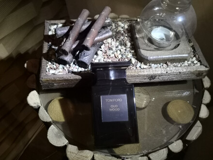 تام فورد عود وود