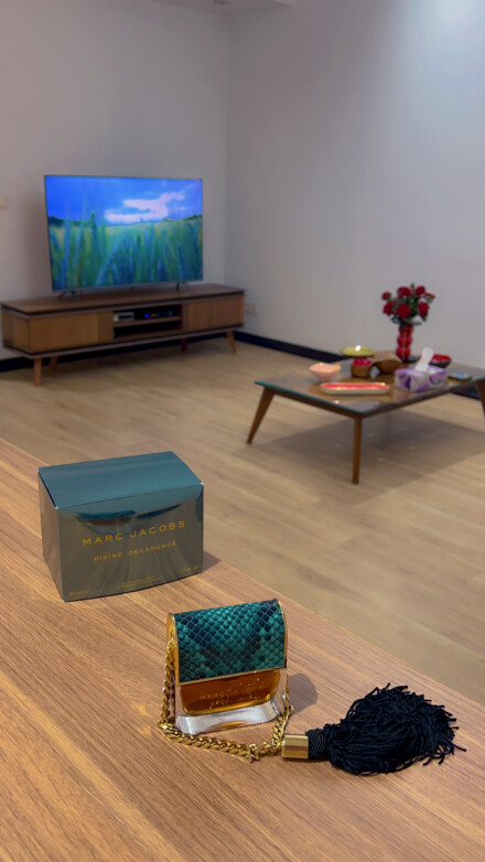 Marc Jacobs Decadence