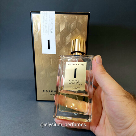 روزندو متئو 1: مرکباتی، آروماتیک و چوبی