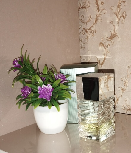 عطر تیر ماه.....