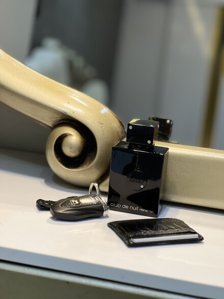 عطرِ سرِکاریش😎