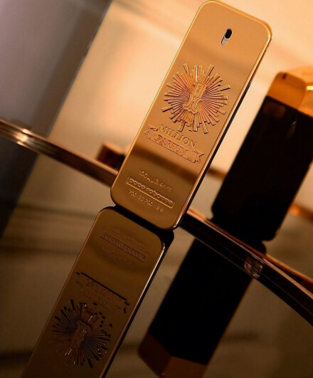 Pure gold with black magic