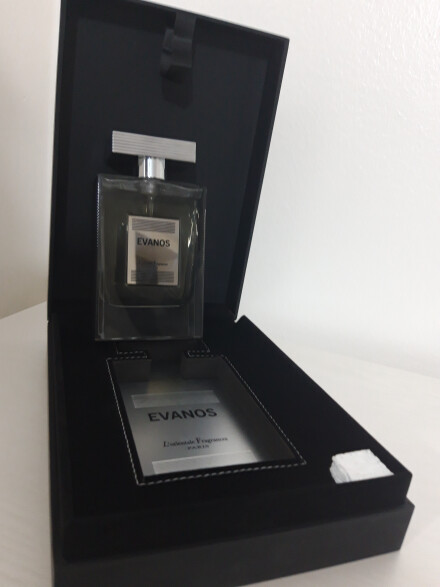 اوانوس لورینتال فراگرانس پاریس 