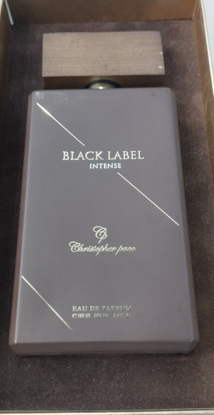 کریستوفر پاکو‌...