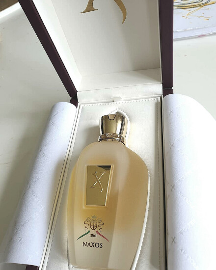 زرجف ناکسوس 