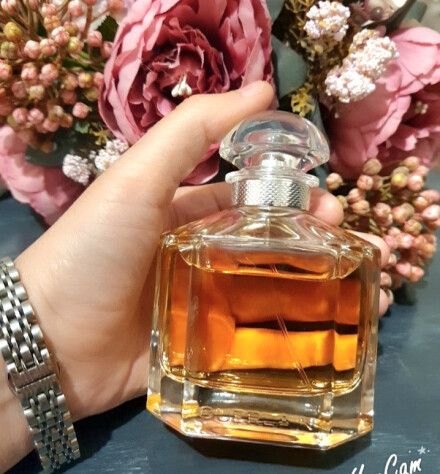 گرلن دوست داشتنی، یار شفیق این روزهای من