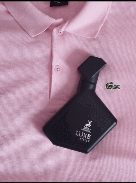 عطر و لباس (نسخه‌ی استریت لوکس)