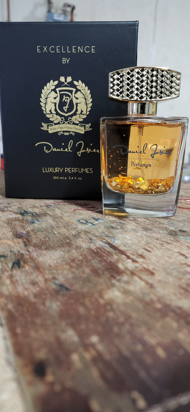 گلدن ماسک از برند معروف اسپانیایی دنیل خوزه