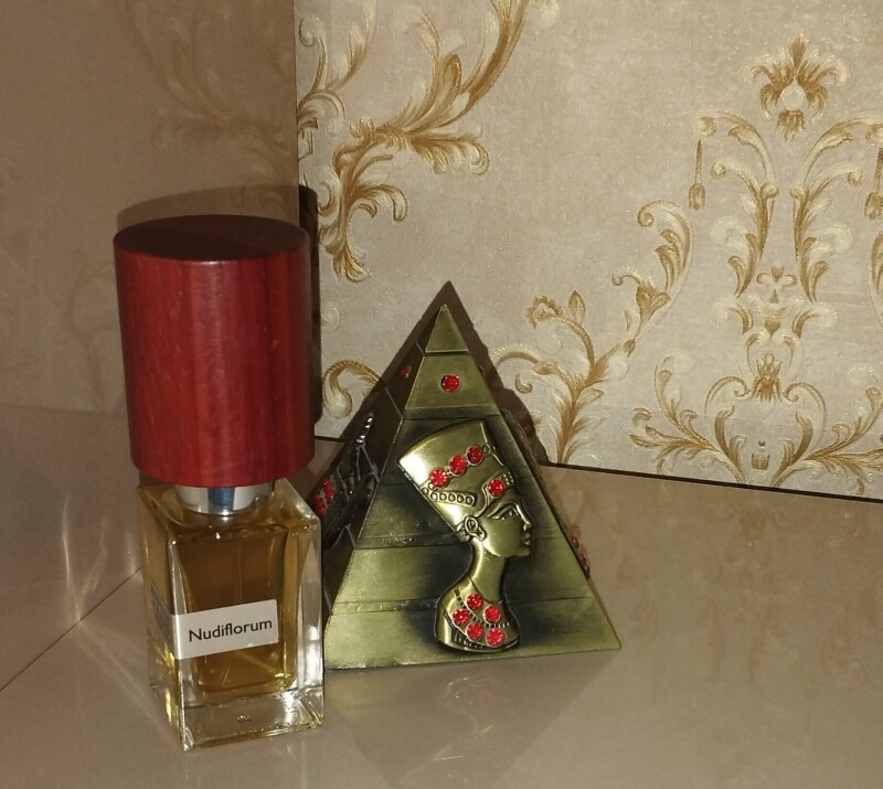 خانهی خزان....