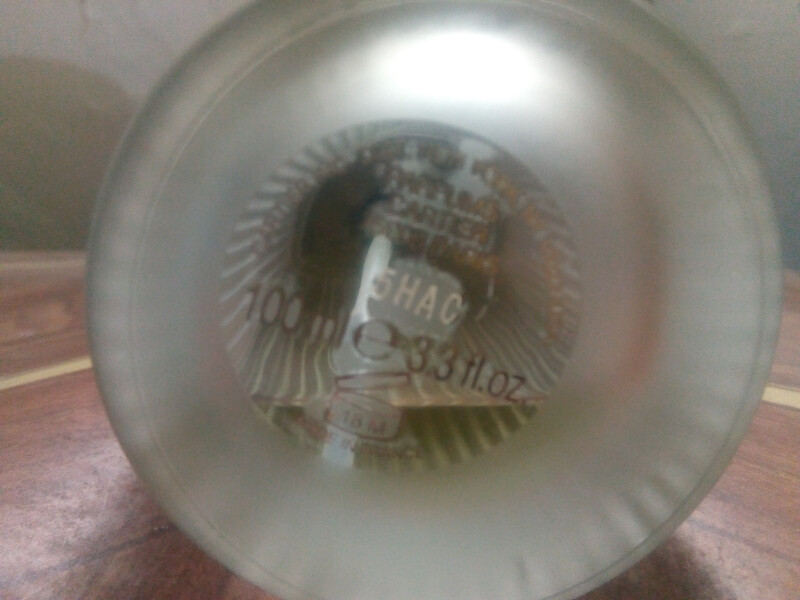 عاشق این کارتیرم امکان نداره بپوشم کسی اسمشو نپرس ازم