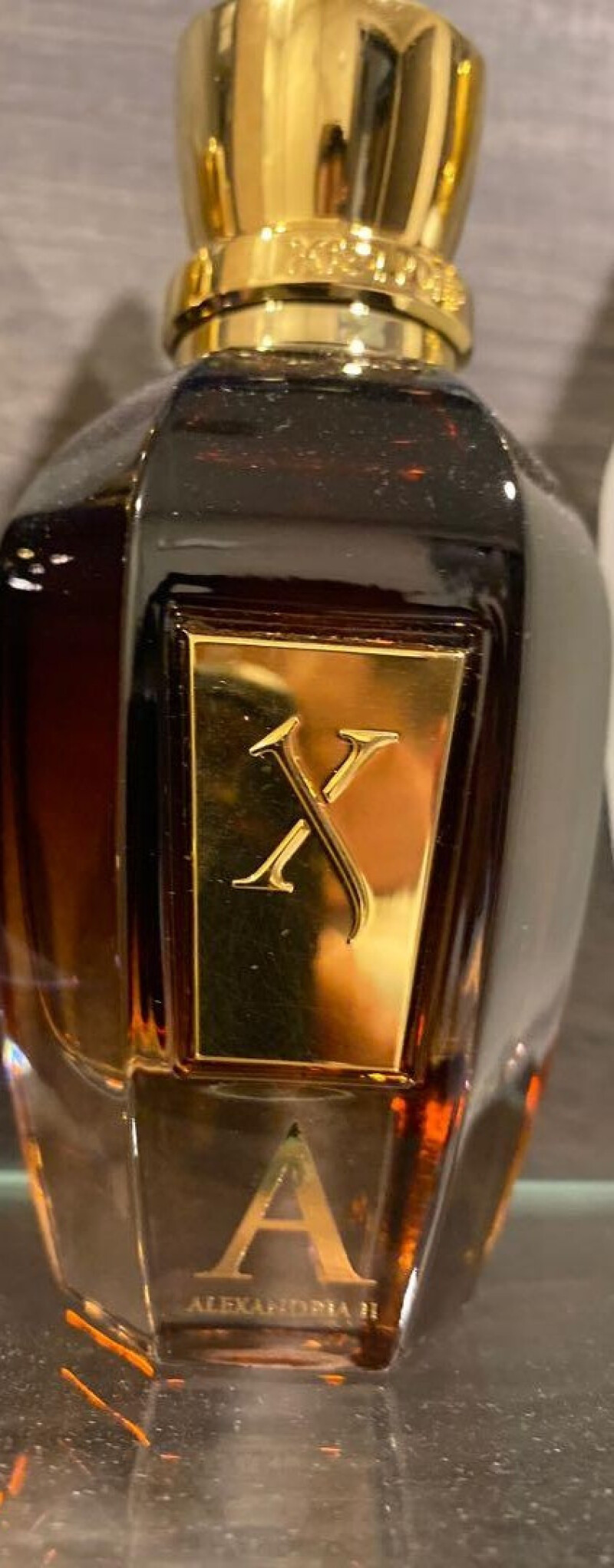 اهتزاز درفش پاره پاره.....