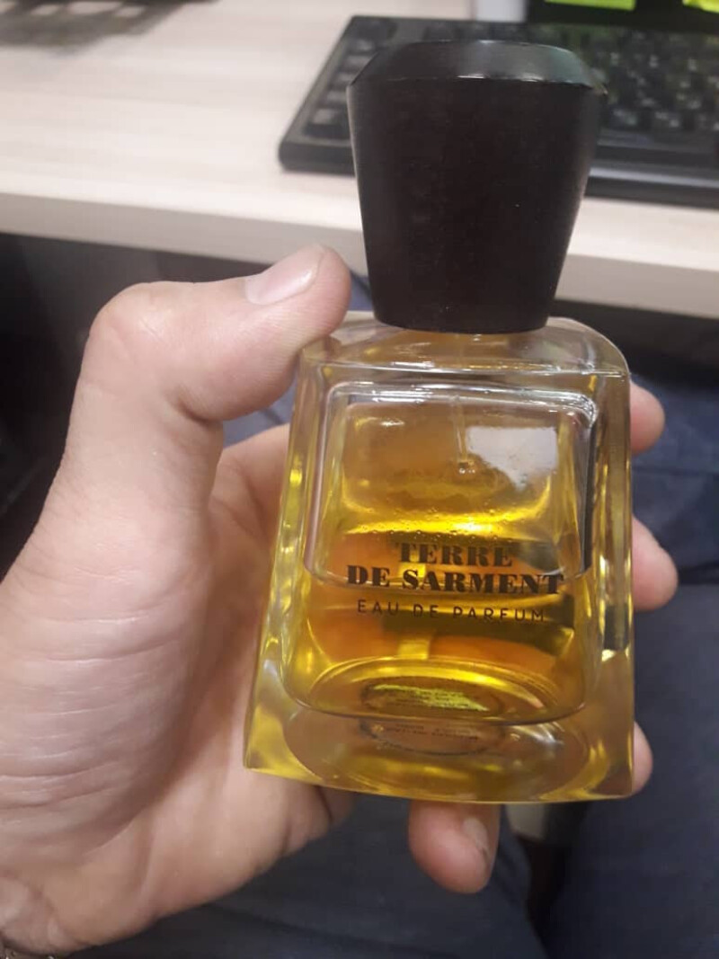 انگور و صمغ  