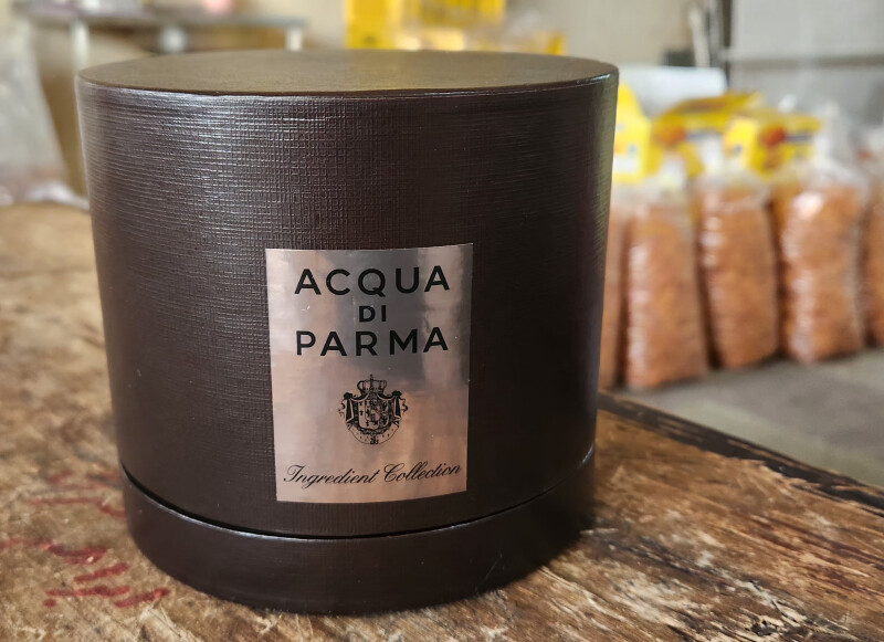 کالکشن عود از برند اکوا دی پارما