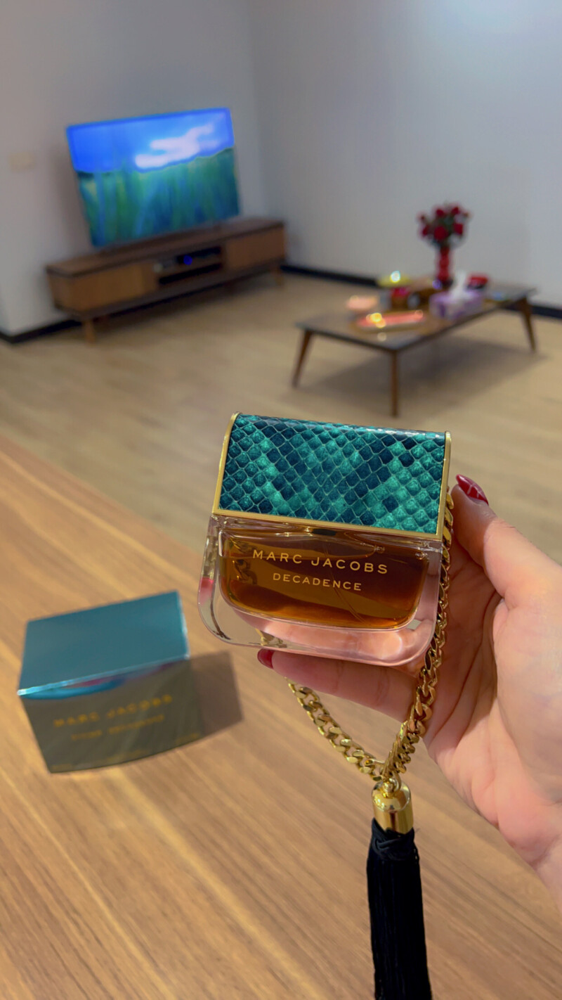 Marc Jacobs Decadence