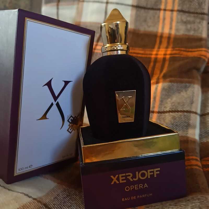 شهریار رز و میوه xerjoff opera